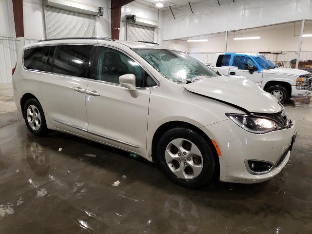 Photo 4 from auction – 2017 CHRYSLER PACIFICA T with VIN 2C4RC1EG9HR652711