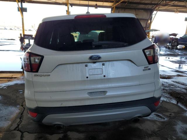 Photo 6 from auction – 2017 FORD ESCAPE SE with VIN 1FMCU9GD7HUC68302