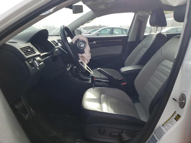Photo 7 from auction – 2015 VOLKSWAGEN PASSAT SE with VIN 1VWBT7A30FC084052