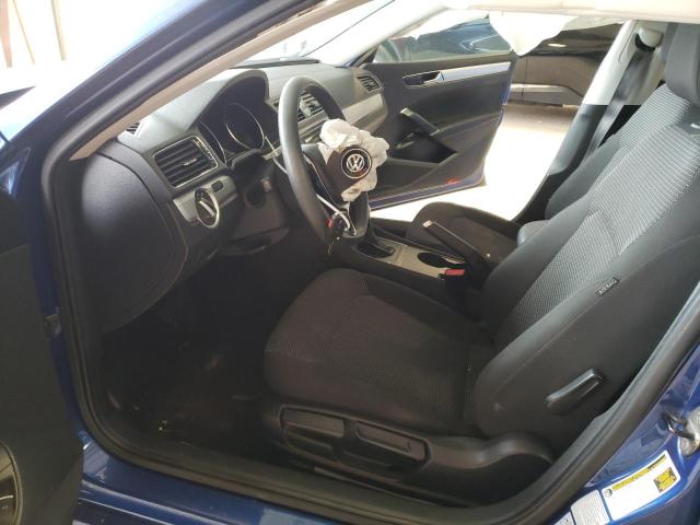 Photo 7 from auction – 2017 VOLKSWAGEN PASSAT S with VIN 1VWAT7A30HC036873