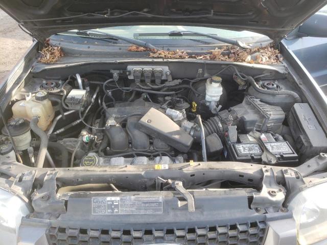 Photo 12 from auction – 2005 FORD ESCAPE with VIN 1FMCU93105KB24786