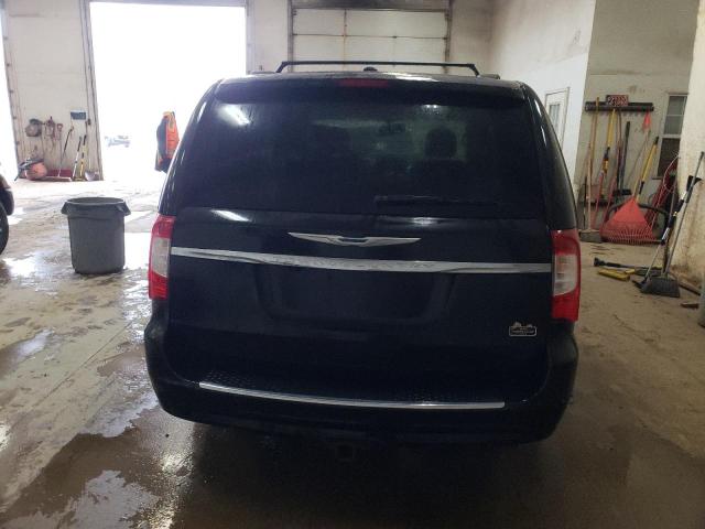 Photo 6 from auction – 2016 CHRYSLER TOWN & COU with VIN 2C4RC1CG4GR177230