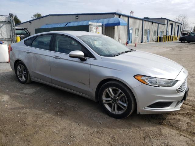 Photo 4 from auction – 2018 FORD FUSION with VIN 3FA6P0LU2JR216122