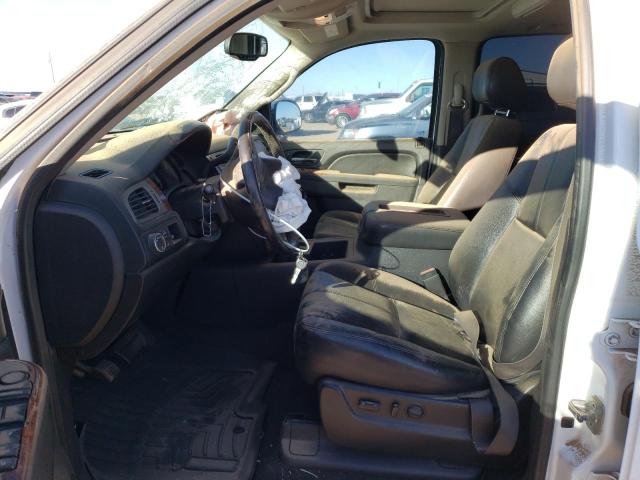 Photo 7 from auction – 2013 CHEVROLET SUBURBAN C with VIN 1GNSCJE01DR320029