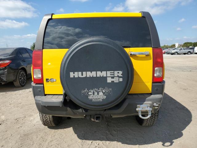 Photo 6 from auction – 2006 HUMMER H3 with VIN 5GTDN136268212930