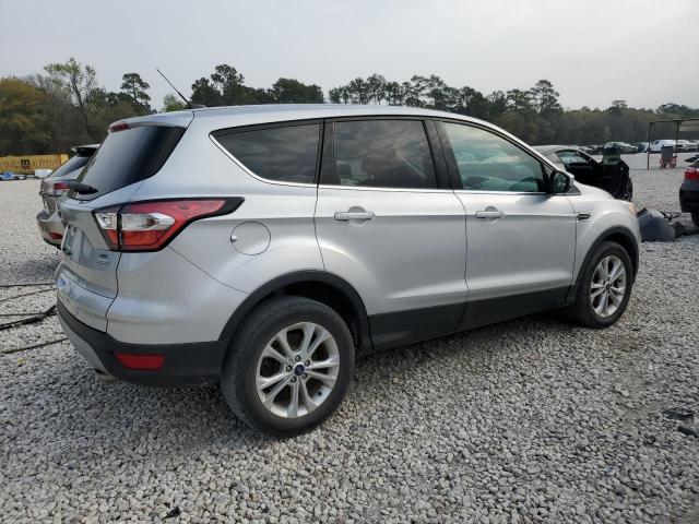 Photo 3 from auction – 2017 FORD ESCAPE SE with VIN 1FMCU0GD9HUD76061