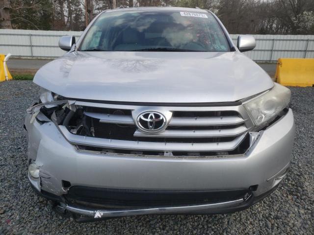 Photo 5 from auction – 2011 TOYOTA HIGHLANDER with VIN 5TDZK3EH8BS032065