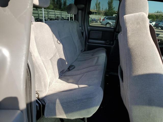Photo 10 from auction – 2005 CHEVROLET SILVERADO with VIN 1GCEC19V15Z162661