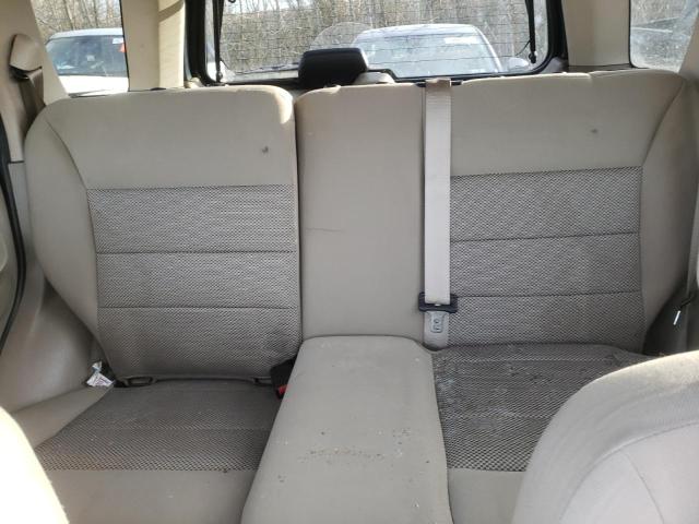 Photo 10 from auction – 2005 FORD ESCAPE with VIN 1FMCU93105KB24786