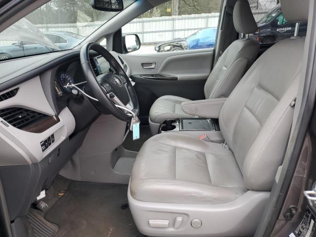 Photo 7 from auction – 2015 TOYOTA SIENNA XLE with VIN 5TDYK3DC4FS616129