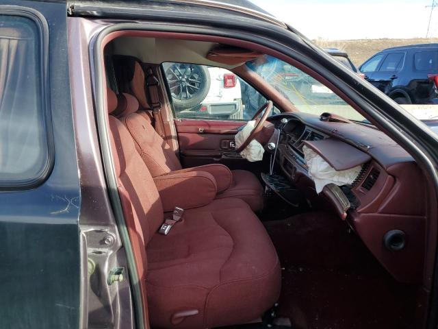 Photo 10 from auction – 1996 LINCOLN TOWN CAR E with VIN 1LNLM81W1TY663176