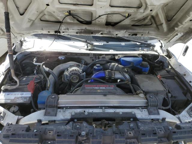 Photo 12 from auction – 2004 FORD F-250 with VIN 1FTNW21P04EA83255