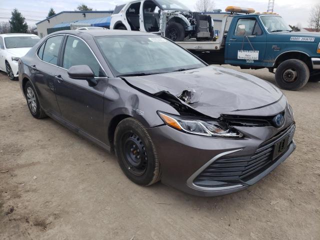 Photo 4 from auction – 2022 TOYOTA CAMRY LE with VIN 4T1C31AK3NU578437