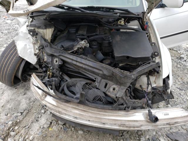 Photo 11 from auction – 2003 BMW 325 I with VIN WBAET374X3NJ26362