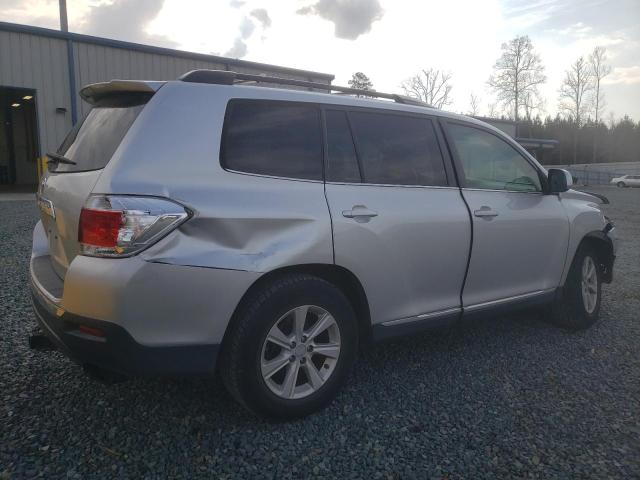 Photo 3 from auction – 2011 TOYOTA HIGHLANDER with VIN 5TDZK3EH8BS032065