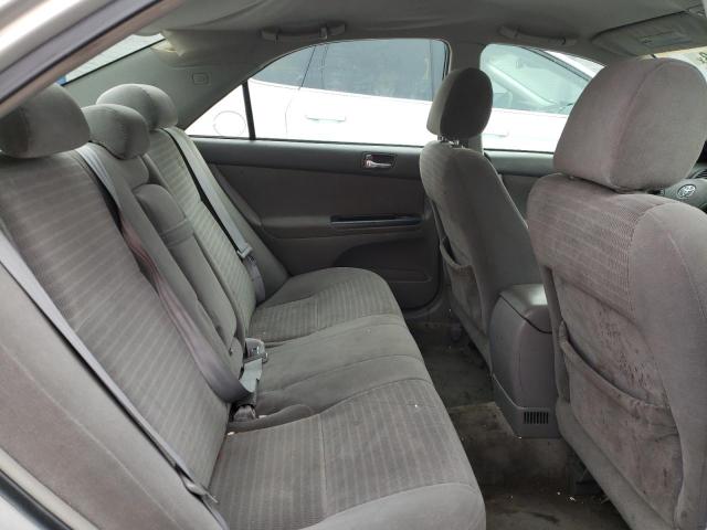 Photo 10 from auction – 2005 TOYOTA CAMRY LE with VIN 4T1BE30K65U556645