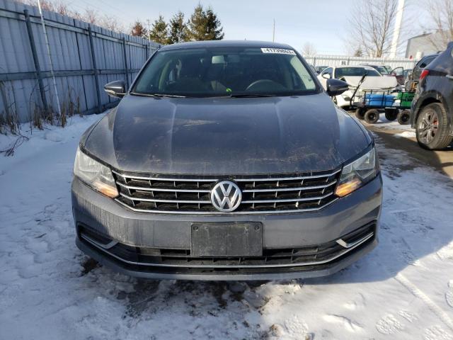 Photo 5 from auction – 2016 VOLKSWAGEN PASSAT S with VIN 1VWAS7A31GC028055