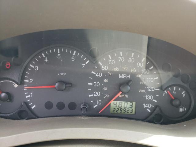 Photo 9 from auction – 2005 FORD FOCUS ZX4 with VIN 1FAFP34N35W209837