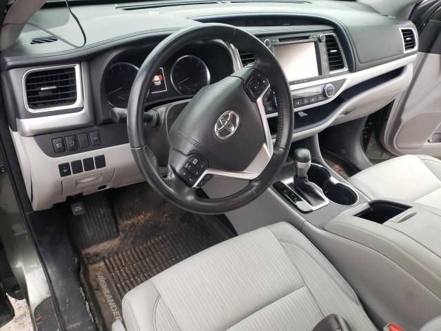 Photo 8 from auction – 2017 TOYOTA HIGHLANDER with VIN 5TDBZRFH7HS361895