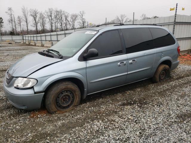 CHRYSLER TOWN & COU 2003 with VIN 2C4GP44343R221682 - Photo from auction