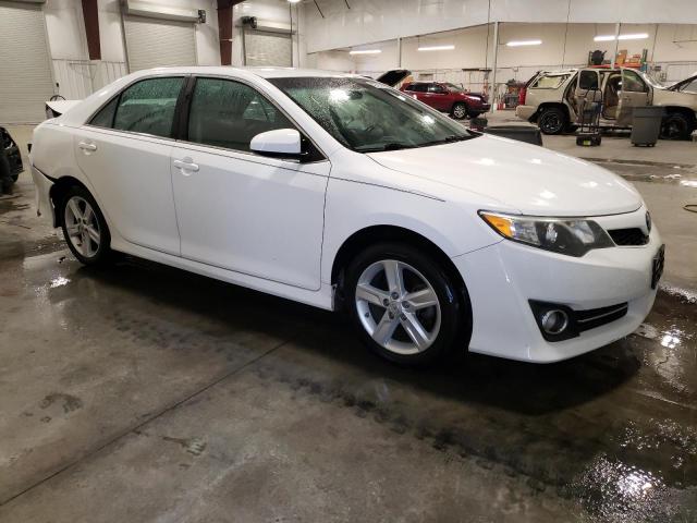 Photo 4 from auction – 2014 TOYOTA CAMRY L with VIN 4T1BF1FK3EU809090