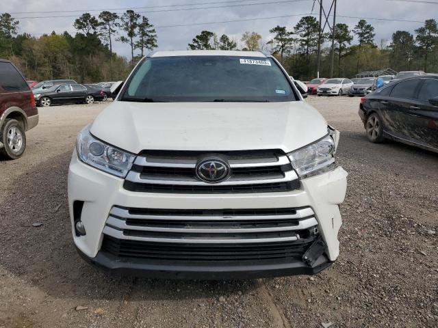 Photo 5 from auction – 2017 TOYOTA HIGHLANDER with VIN 5TDKZRFH4HS516418