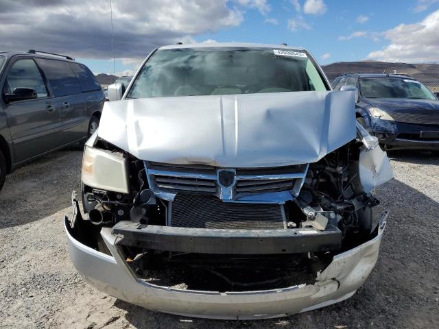 Photo 5 from auction – 2010 DODGE GRAND CARA with VIN 2D4RN5D17AR125130