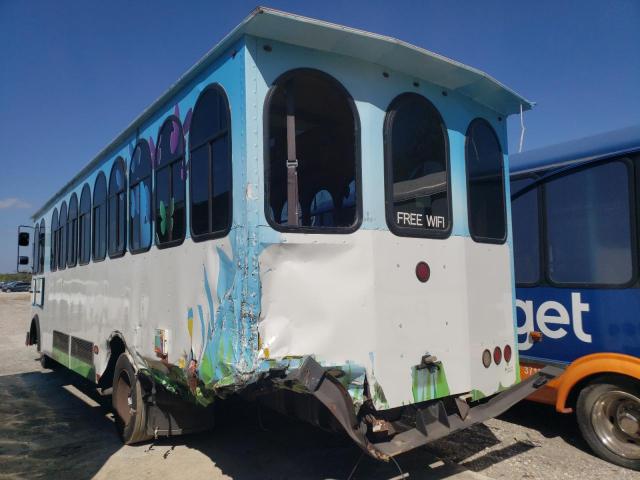 Photo 3 from auction – 2016 DOUK BUS with VIN 1F66F5DY9G0A13588