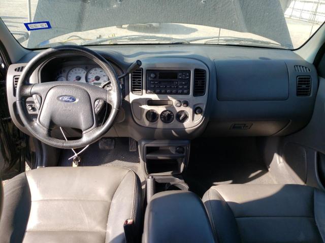 Photo 8 from auction – 2004 FORD ESCAPE with VIN 1FMYU03174KA20022