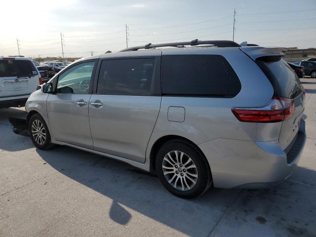 Photo 2 from auction – 2020 TOYOTA SIENNA XLE with VIN 5TDYZ3DC4LS071850