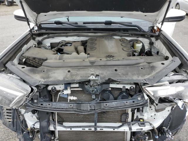 Photo 12 from auction – 2017 TOYOTA 4RUNNER SR with VIN JTEZU5JR6H5148346