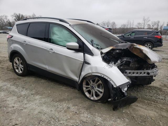 Photo 4 from auction – 2017 FORD ESCAPE SE with VIN 1FMCU0GDXHUE84480