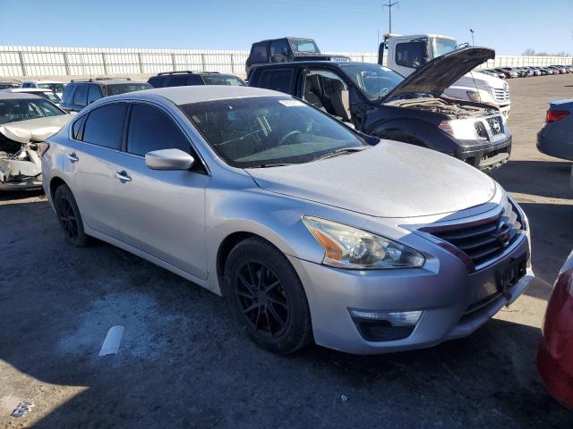 Photo 4 from auction – 2015 NISSAN ALTIMA 2.5 with VIN 1N4AL3AP2FN320432