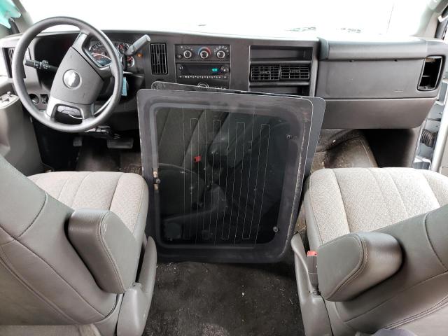 Photo 8 from auction – 2016 CHEVROLET EXPRESS G3 with VIN 1GAZGMFG8G1165175