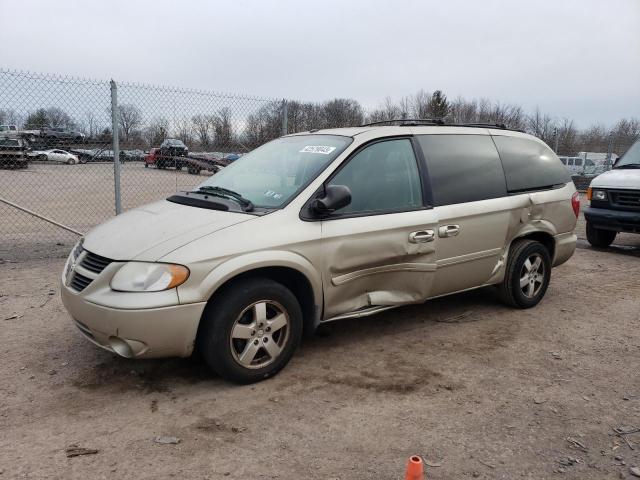 DODGE GRAND CARA 2007 with VIN 2D8GP44L17R145992 - Photo from auction