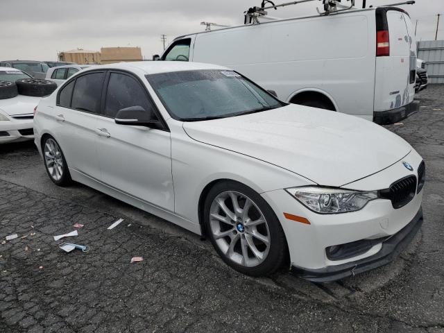 Photo 4 from auction – 2014 BMW 320 I with VIN WBA3B1G55ENS77782