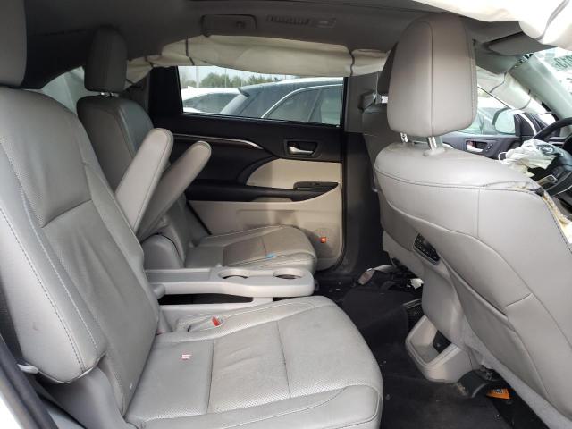 Photo 10 from auction – 2016 TOYOTA HIGHLANDER with VIN 5TDDCRFH5GS015899