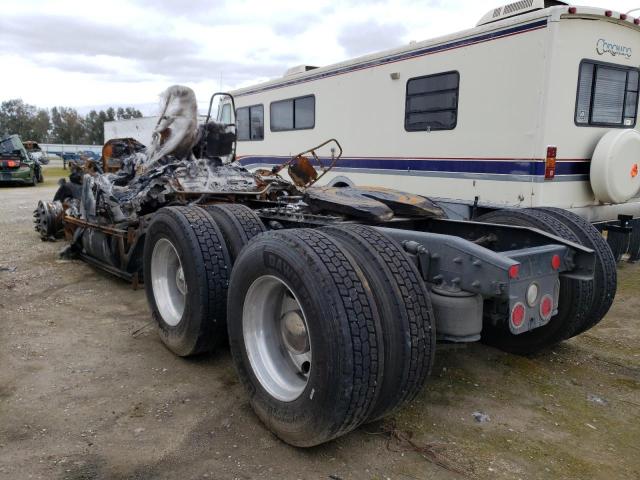 Photo 3 from auction – 2015 FREIGHTLINER CASCADIA 1 with VIN 3AKJGLD55FSGB7873