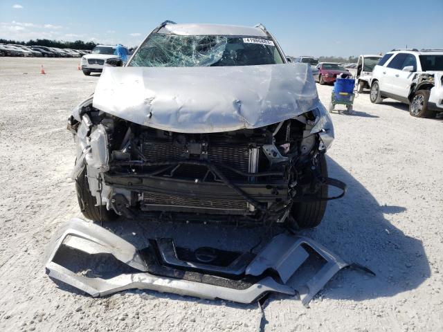 Photo 5 from auction – 2019 NISSAN ROGUE S with VIN 5N1AT2MT3KC776065