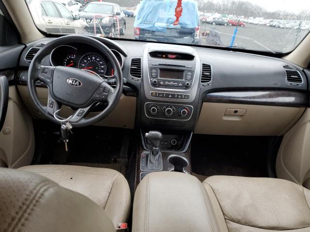 Photo 8 from auction – 2014 KIA SORENTO LX with VIN 5XYKTCA60EG463522