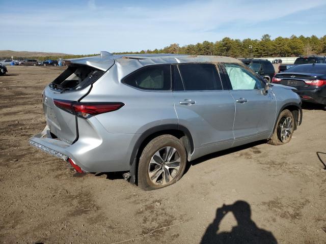 Photo 3 from auction – 2022 TOYOTA HIGHLANDER with VIN 5TDHZRBHXNS170015