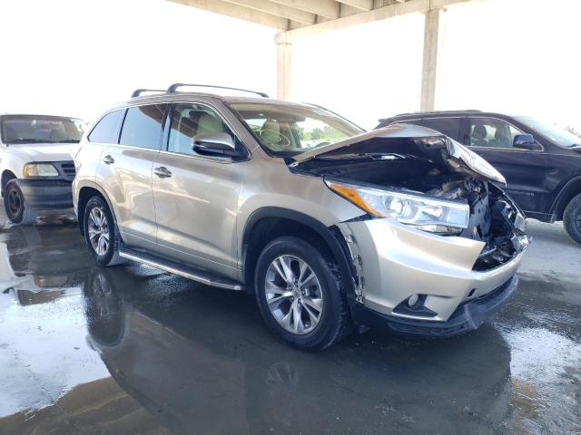 Photo 4 from auction – 2015 TOYOTA HIGHLANDER with VIN 5TDKKRFH1FS077874