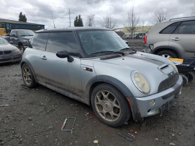 Photo 4 from auction – 2005 MINI COOPER S with VIN WMWRE33515TL11943