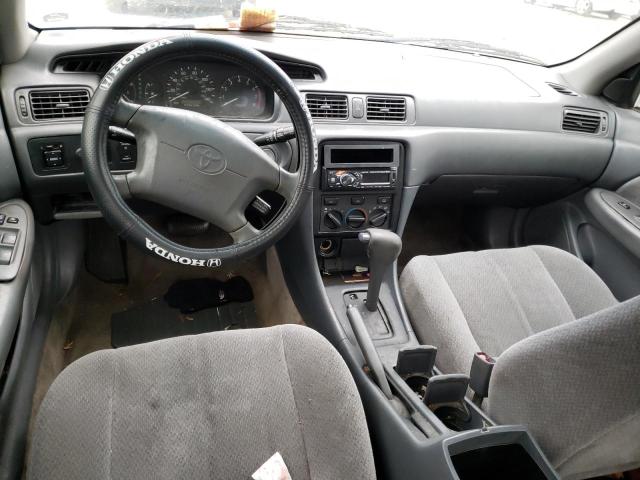 Photo 8 from auction – 2000 TOYOTA CAMRY LE with VIN JT2BG28K3Y0427862