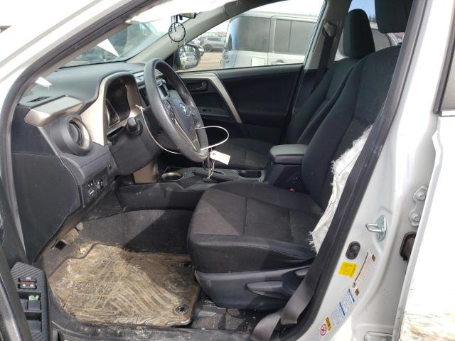 Photo 7 from auction – 2015 TOYOTA RAV4 LE with VIN JTMBFREV0FJ050321