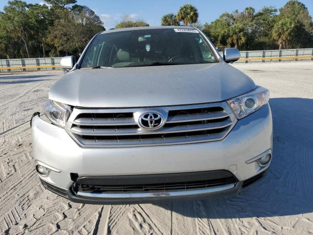 Photo 5 from auction – 2013 TOYOTA HIGHLANDER with VIN 5TDYK3EH9DS105779