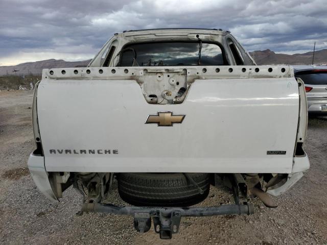Photo 6 from auction – 2011 CHEVROLET AVALANCHE with VIN 3GNMCGE06BG100362