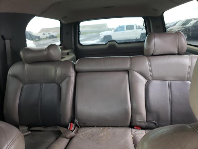 Photo 10 from auction – 2002 GMC DENALI XL with VIN 1GKFK66U32J104906