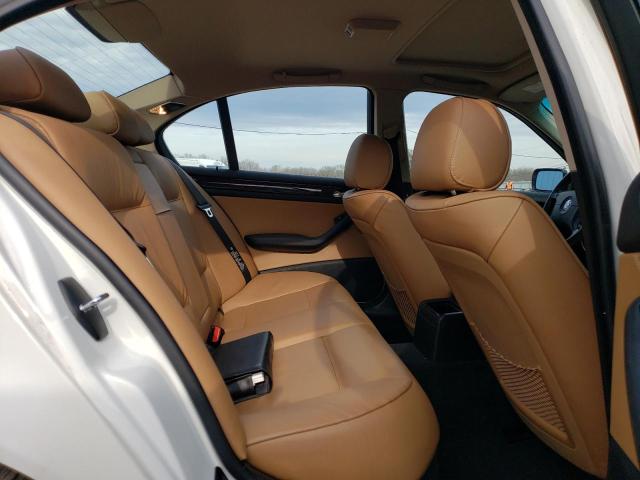 Photo 10 from auction – 2004 BMW 330 XI with VIN WBAEW53414PN36000