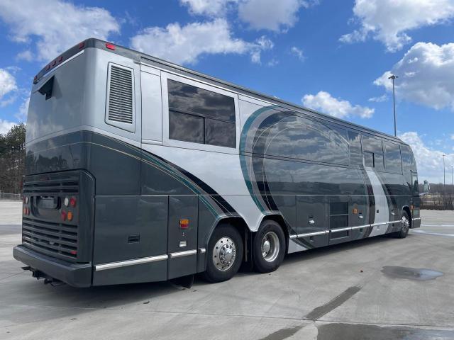 Photo 4 from auction – 1997 PREVOST BUS with VIN 2PCV33497V1011855